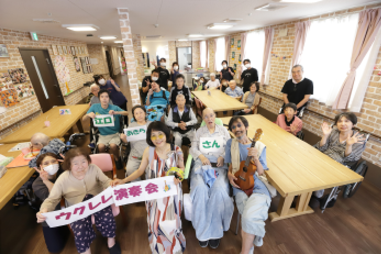 住宅型有料老人ホーム
ドリームフィールド名東