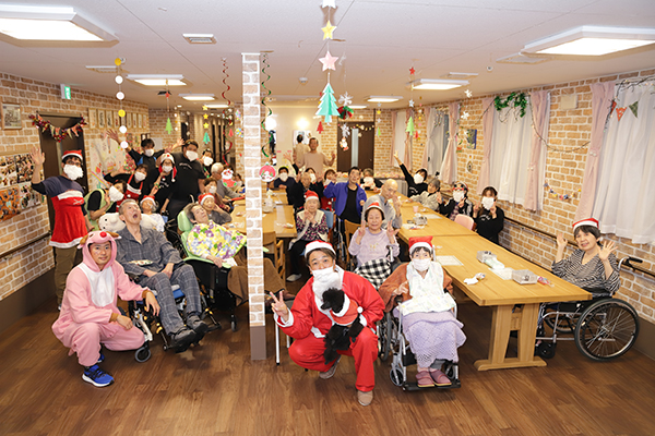 住宅型有料老人ホーム ドリームフィールド名東 クリスマス会